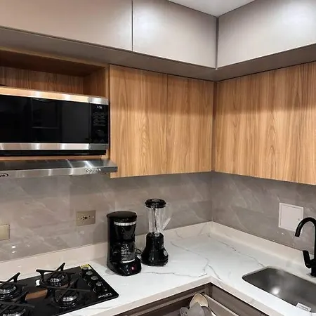 Apartamento Moderno Y De Lujo *